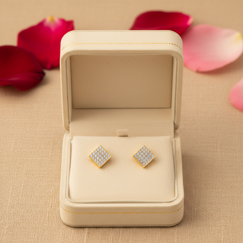 Diamond Grid Pendant Necklace