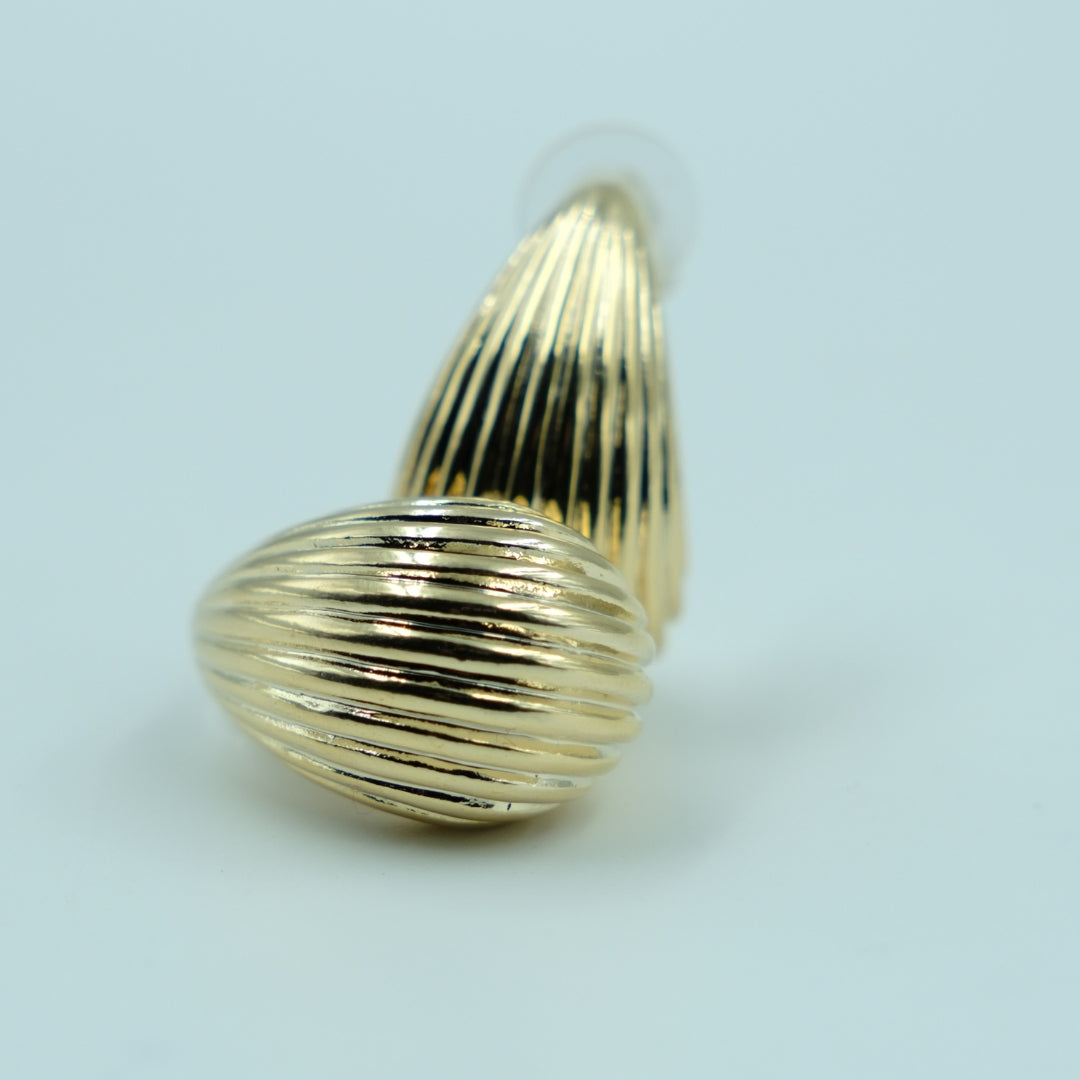 Golden Wave Luxe Stud Earrings