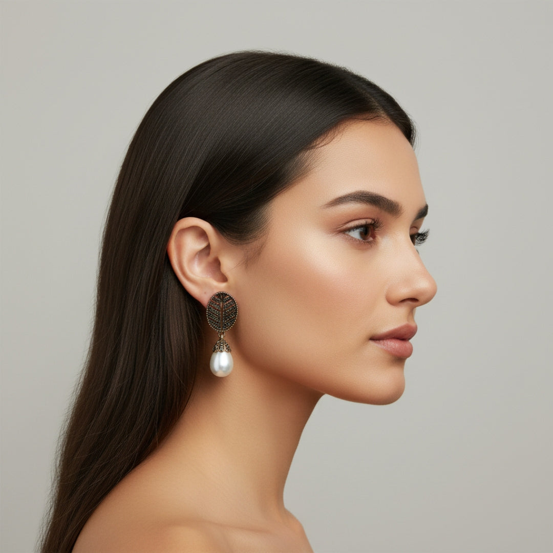 Pearl Leaf Grace Earrings