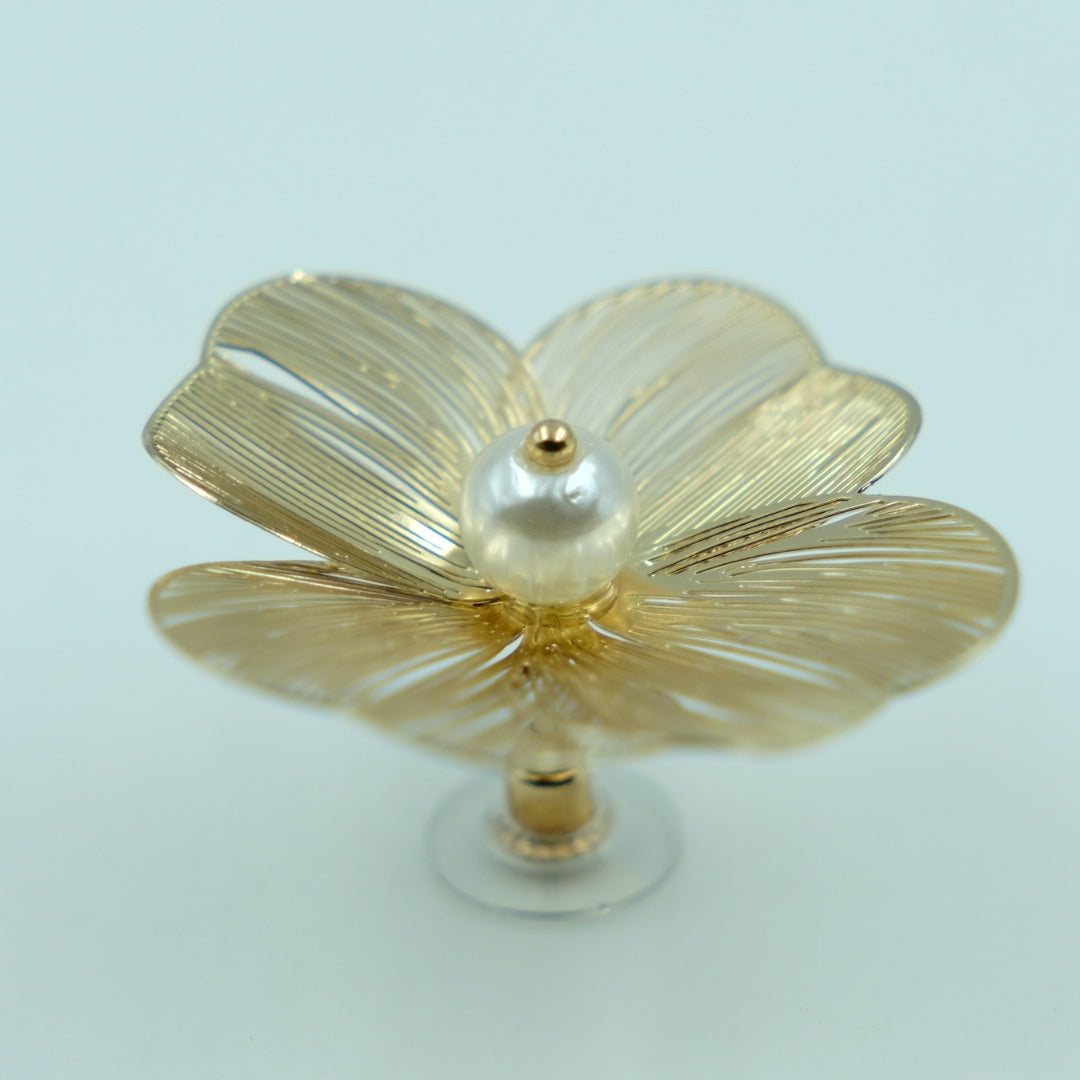 Golden Bloom Pearl Earrings