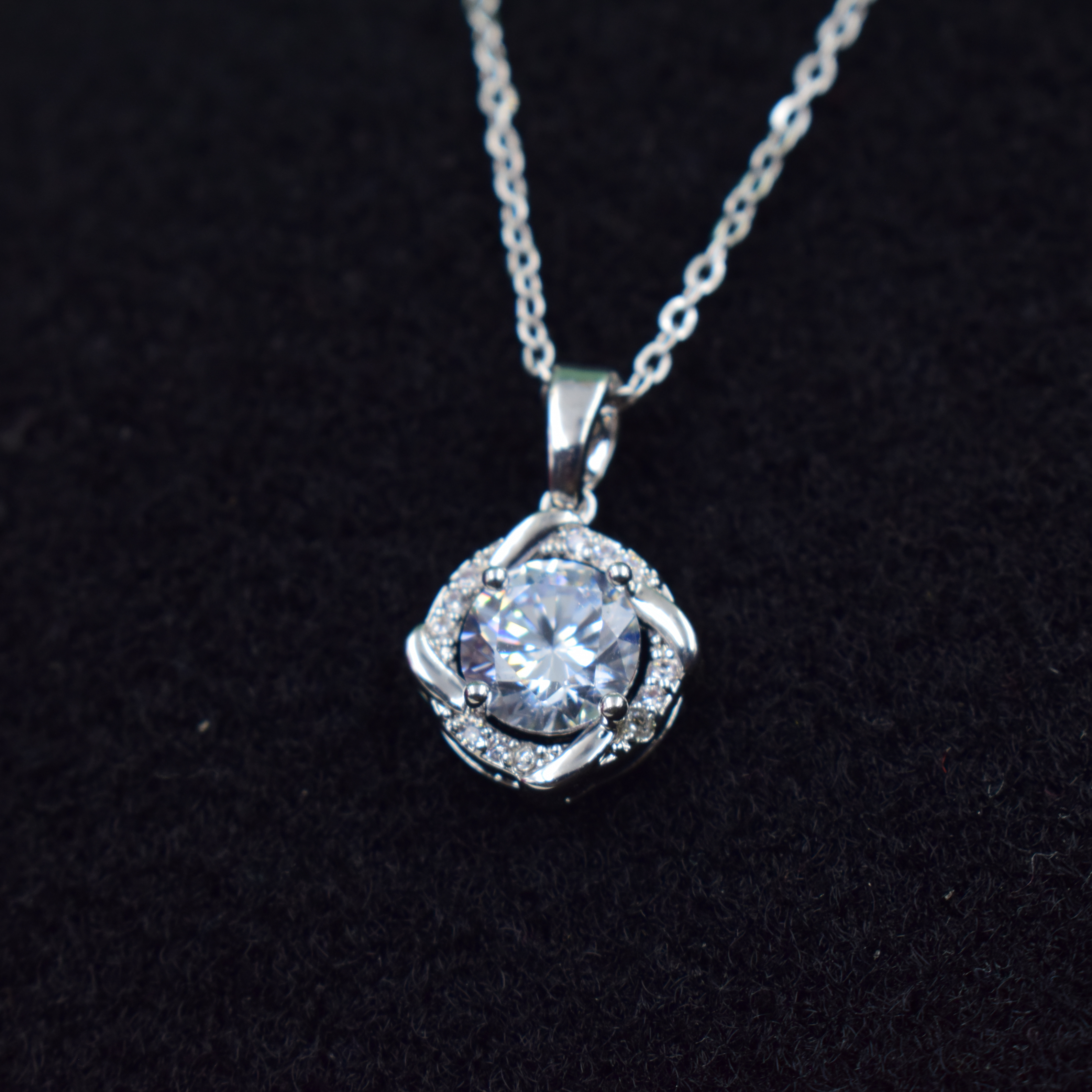 Radiant Halo Pendant